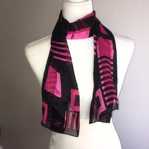 Oscar de la Renta 100% Silk Scarf